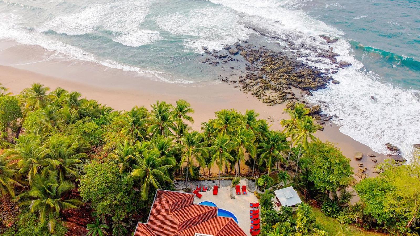 Palacio Tropical- Secluded & Private Beach Puntarenas Exterior photo